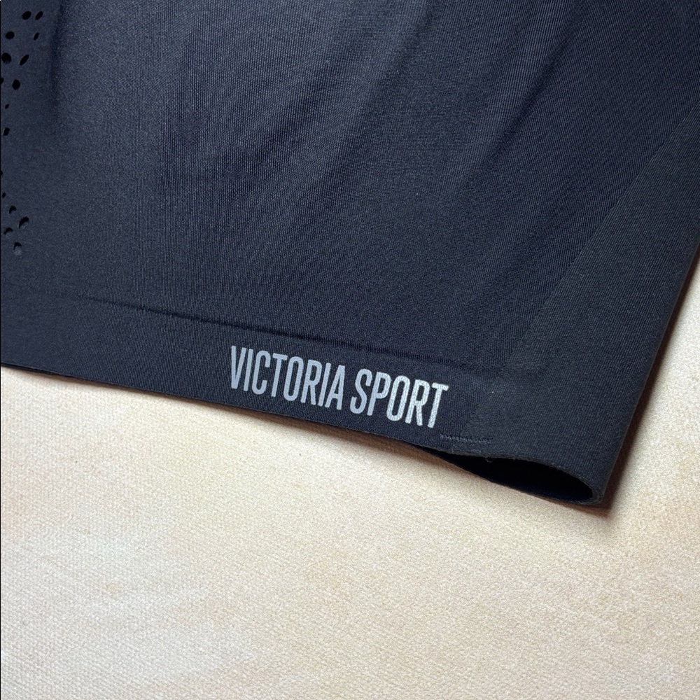 Victorias Secret Victoria Sport Black Women's Sports Bra, 36 E, like new! - Picture 2 of 8